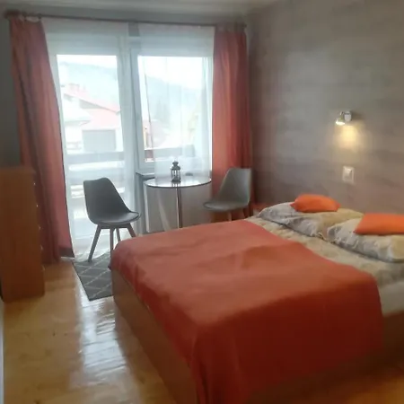 Quarto em Acomodações Particulares Anna *